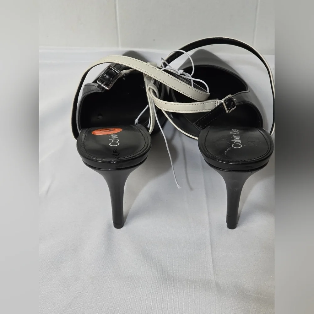 Calvin Klein Ginelly Black and Cream Women's Dress Heels Womens Size 11 New